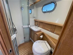 cf8c3_yd4rf_sasga_42_fb_pyste_master_bathroom_.jpg