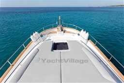 72479_tkv9y_sasga_42_bain_soleil_av_large_.jpg
