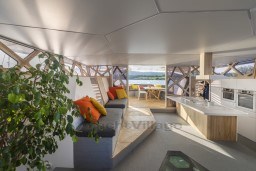 5a98d_pawfi_3_main_living_area.jpg