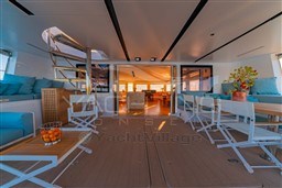 d5199_jnuve_dsc09804-hdr_grand_.jpg