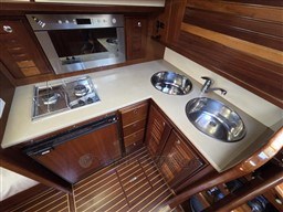 e5a29_wxkhw_menorquin_120_-_cuisine_proche_grand_.jpg