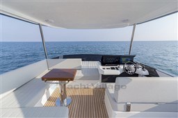 9313e_bhfwm_as5_flybridge_petite_.jpg