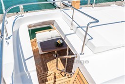 e370e_no15a_escalera_fly_54036_4_large.jpg