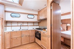 b6834_gzy98_8_large.jpg