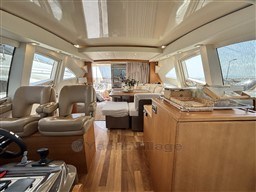 b6145_hwqza_img_0732_grand_.jpg