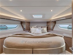 e4805_ctgtg_gt_50_cabine3.jpg