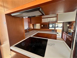 99c40_5ue4a_496ca2e6-db3f-4702-86eb-190de3fc3870.jpg