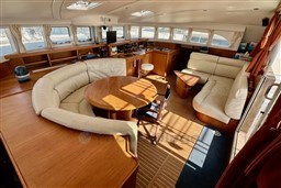2bb3f_m3dj3_2001-lagoon-lagoon-570-switch-sail-9996446-20251030070707261-4.jpg.jpg