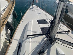 3551a_gnhj1_10_oceanis_381.jpg