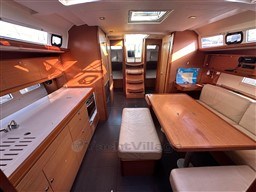 2862e_wletd_23_carre_table_banquettes.jpg
