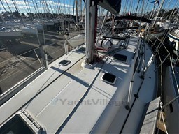 a3b4b_rkeut_jeanneau_sun_odyssey_43_cap_med_7.jpg