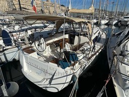 6516a_g3n5c_dufour_375_gl_cap_med_2.jpg