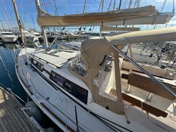 a7c68_ekmk6_dufour_375_gl_cap_med_7.1.jpg