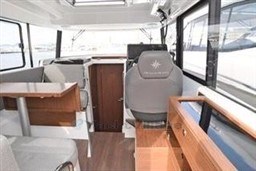 3229f_uiy8e_photo_carre_inte_rieur_vu_ext_mf_895.jpg