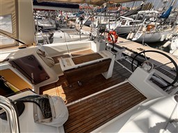 8493b_oupjx_oceanis_35.1_00008.jpg