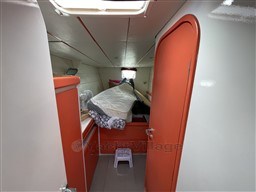 2b512_io5b3_img_3572.jpg