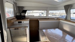 1bd9e_kijkc_catamaran_excess_11_cap_med_18.jpg