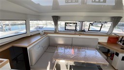 371e7_curtq_catamaran_excess_11_cap_med_17.jpg