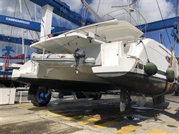 d016a_1tatb_fountaine_pajot_salina_4800010.jpg