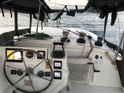 277cb_nqmy2_fountaine_pajot_salina_4800040.jpg