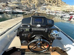 31d8e_jt1qa_master_775_cap-med_10.jpg