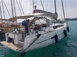 f779f_cwu5x_dufour_412_grand_large_cap_med_3_1.jpg