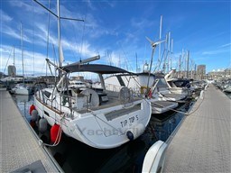 48161_q0l7c_beneteau_oceanis_45_cap_med_2.jpg