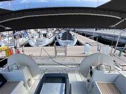 556cb_em1um_beneteau_oceanis_45_cap_med_5.jpg