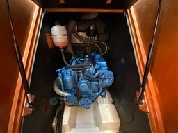 e6d08_g492w_beneteau_oceanis_45_cap_med_30.jpg