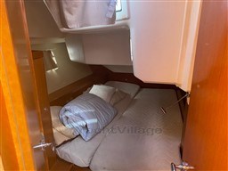 e9b38_fovnm_beneteau_oceanis_45_cap_med_27.jpg