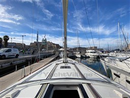 4b9ec_mpboi_beneteau_oceanis_45_cap_med_11.jpg