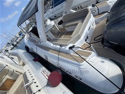 2e06f_cmhsv_4c565bff-6997-416d-a57d-a2979eee0fd3.jpg