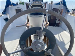 9a738_hxu8q_voilier_dufour_35_-_cap_med_14.jpg