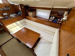 1322b_c7dv0_voilier_dufour_35_-_cap_med_23.jpg