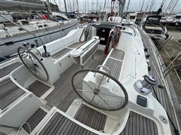 8bdeb_bybbh_beneteau_oceanis_473_cap_med_7.jpg