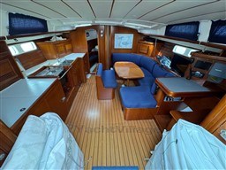 43cd0_gfypp_beneteau_oceanis_473_cap_med_17.jpg