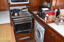 12772_lnezf_cuisine_cote_carre.jpg