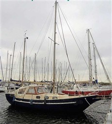 3c4cd_kbrtt_voilier_acier_housman_tiwas_32_cap_med_2.jpg