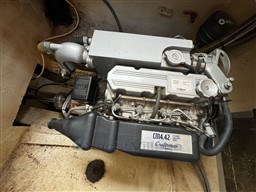 5c954_d4zj4_voilier_acier_housman_tiwas_32_cap_med_22.jpg