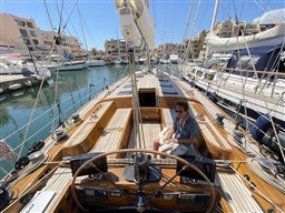 83421_bwdcu_voilier_phenix_dixi_cap-med_11.jpg