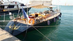 b687c_n5lsm_voilier_phenix_dixi_cap-med_3_1.jpg