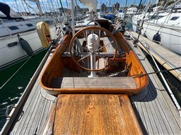 0defa_svfbd_voilier_classic_crisman_giraldi_sciarrelli_82_cap_med_11.jpg