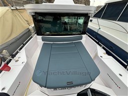 0e647_ivsxc_axopar_28_cabin_cap_med_8.1.jpg