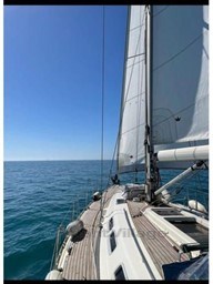 96944_kqvu9_bavaria_44_cap_med_2.1.jpg