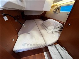 3b89d_lejji_beneteau_oceanis_41_cap_med_15.jpg