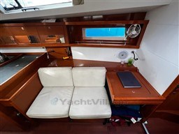 6839e_mkvha_beneteau_oceanis_41_cap_med_11.jpg