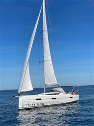 bb061_n21ey_03_sous_voiles_troisquart.jpg