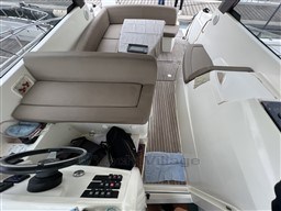 624ee_juy2q_jeanneau_leader_9_cap_med_11.jpg