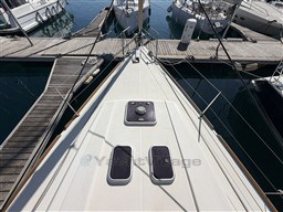 1b4a9_lrx0w_dufour_405_gl_cap_med_15.jpg