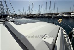fc79c_khvku_jeanneau_leader_33_cap_med_2.4.jpg